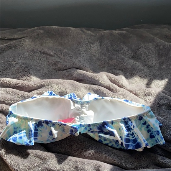 NWOT Victoria secret strapless bikini top - Picture 3 of 4